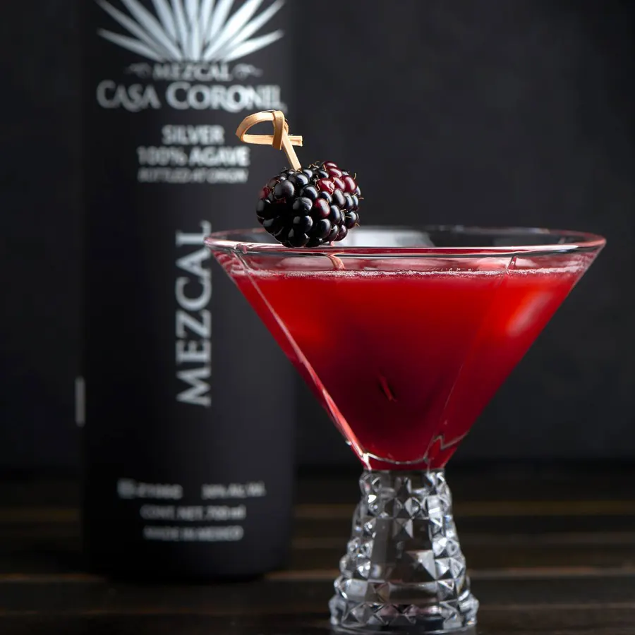 Casa Coronel: Brombeeren Hot Mezcal